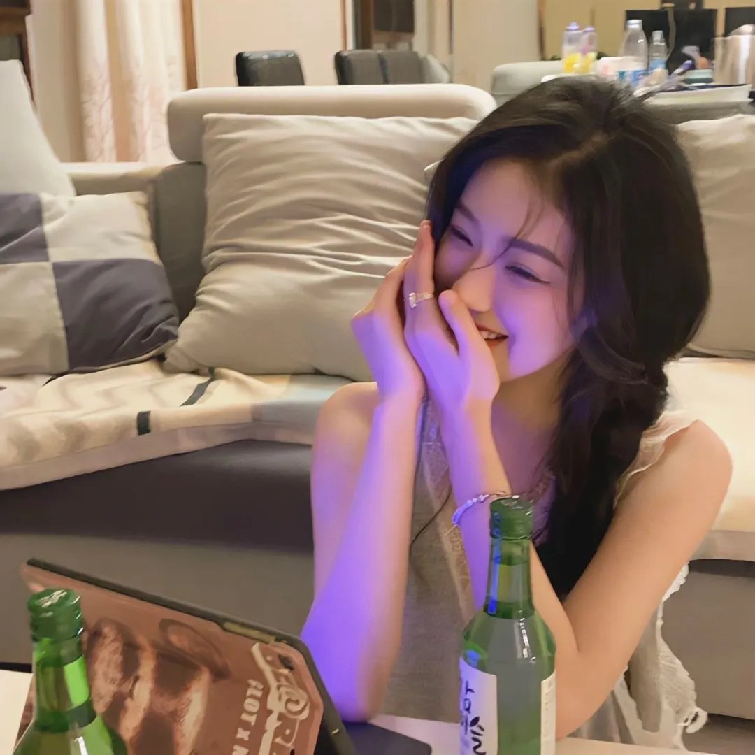 摄影师贝尔蒂与海豚零距离 在线观看